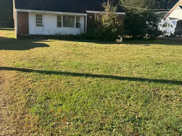 5309 River Rd, South Chesterfield, VA 23803