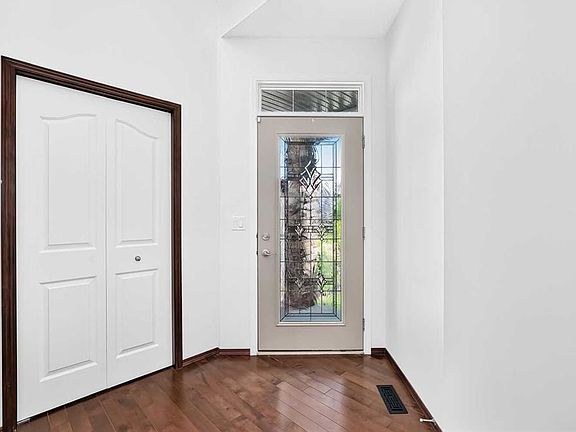4th image of 2275 E Brightoncrest Cmn SE