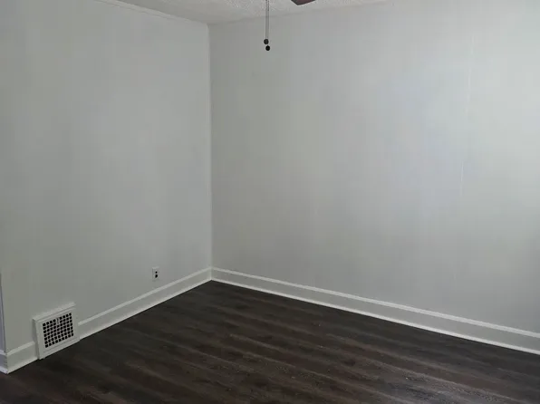 3341 W 122nd St APT 2, Cleveland, OH 44111