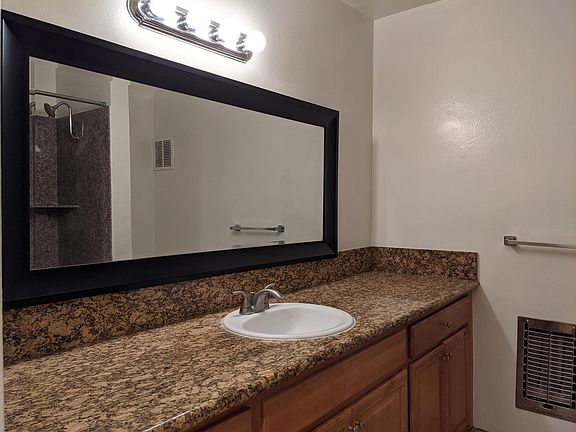 3rd image of 2210 N Beachwood Dr #1