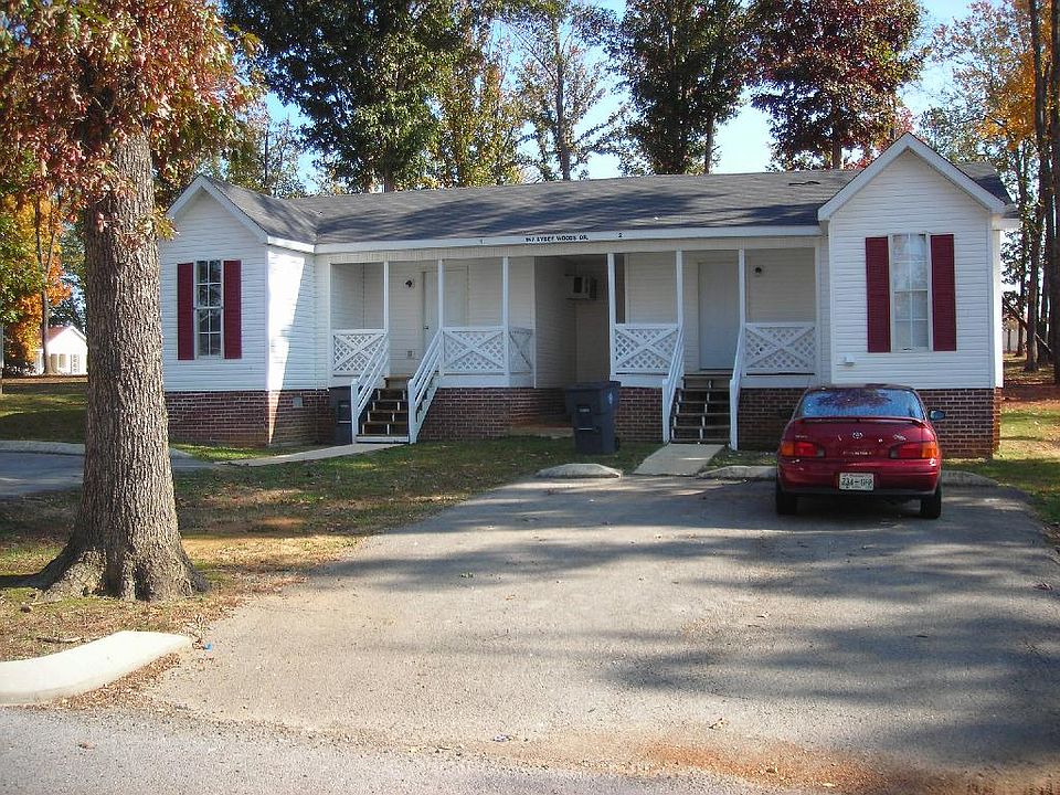 1st image of 157 Bybee Woods Dr #2