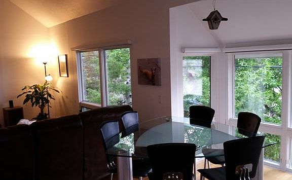 5th image of 1300 S Monaco Street Pkwy #12
