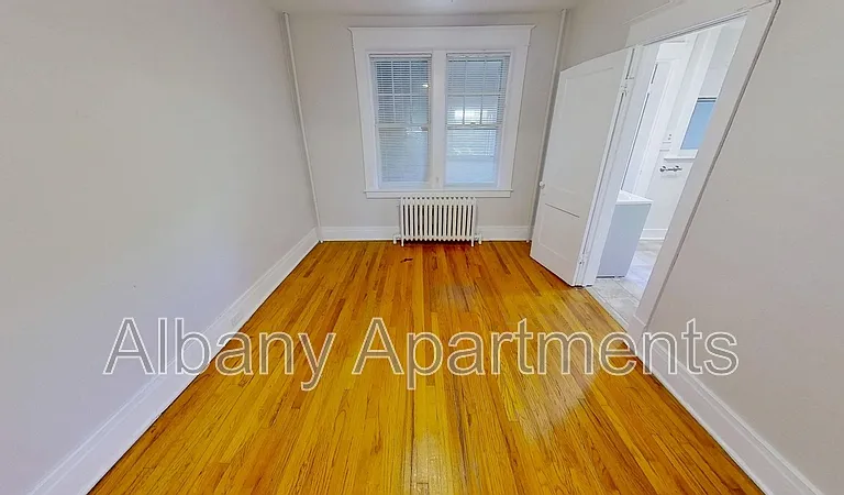 568 Park Ave #1 — Photo 16