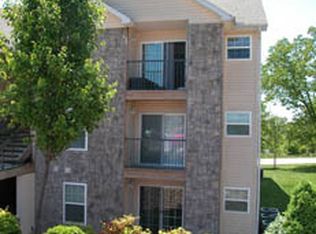 135 Vixen Cir APT L, Branson, MO 65616