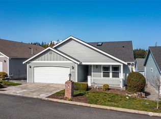 420 NW 12th Loop, Oak Harbor, WA 98277