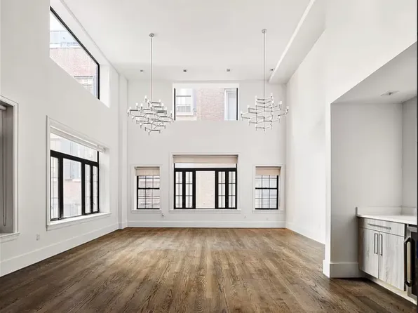 74 Franklin Street image 2 of 3