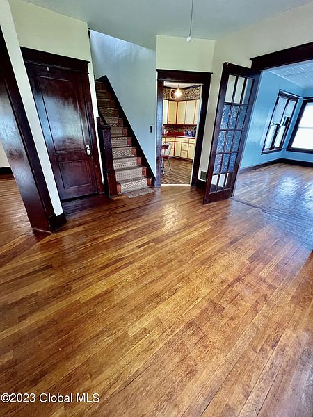 5th image of 1502 Sausse Avenue