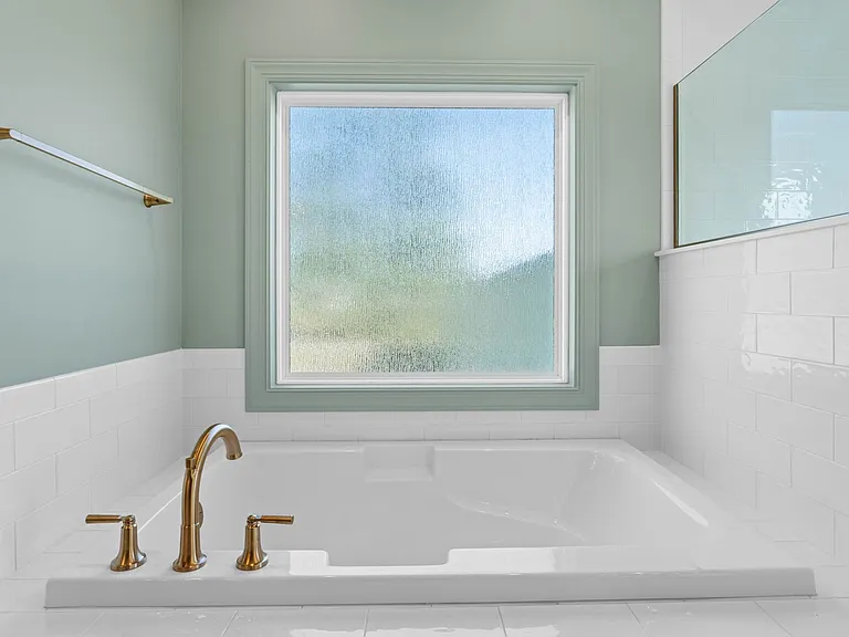 5582 Timberwind Cir — Photo 14