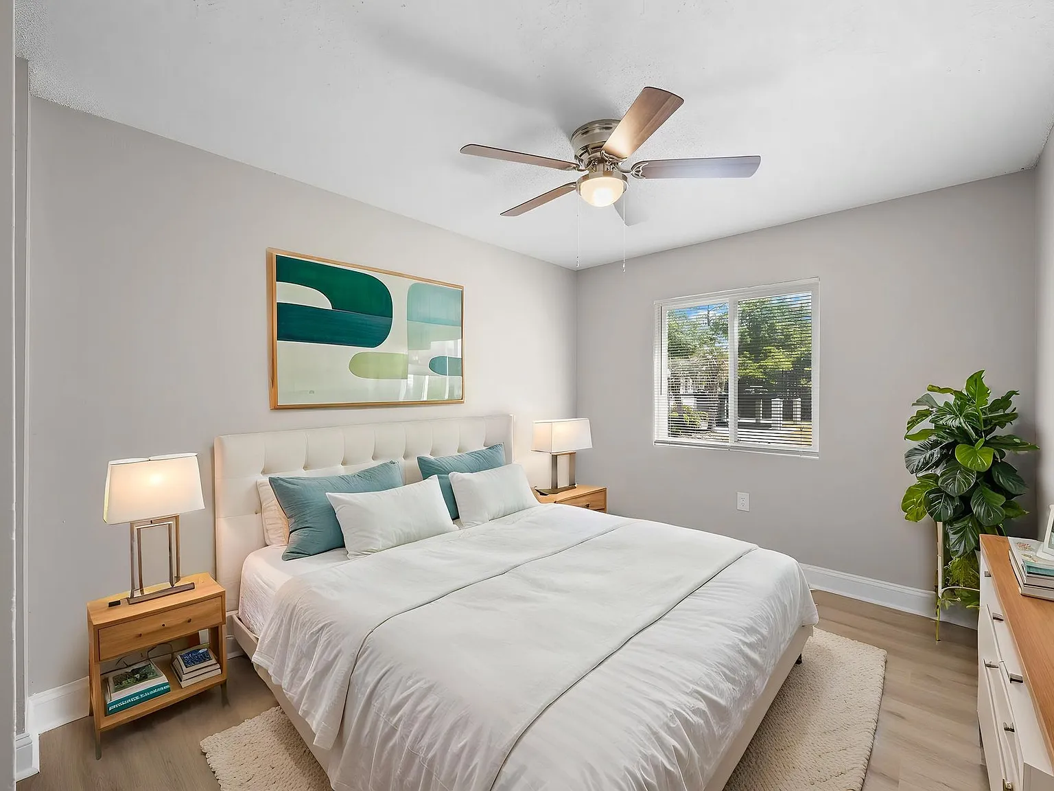 Pine Crest — Photo 1