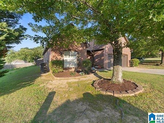 3rd image of 3617 Merlin Cir