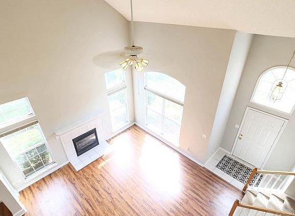 3rd image of 6219 Summerlin Pl