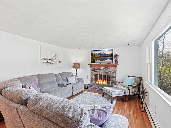 4th image of 15 Briarwood Rd