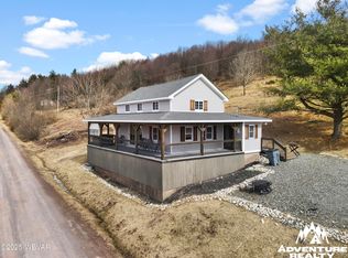 220 Crawford Rd, Dushore, PA 18614