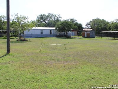 911 Poplar St, Jourdanton, TX, 78026