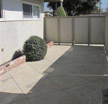 2nd image of 10653 La Alba Dr