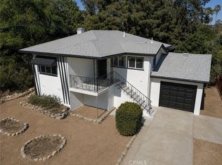 406 Lookout St, Lake Elsinore, CA 92530