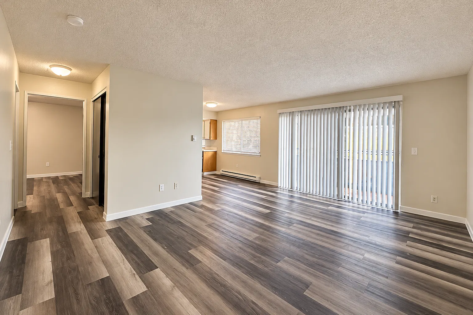 1 bed, 750 sqft, $1,425 — Photo 1