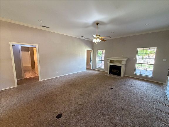 4th image of 2204 N Village Dr