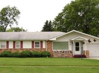 208 Said St, Cairo, NE 68824