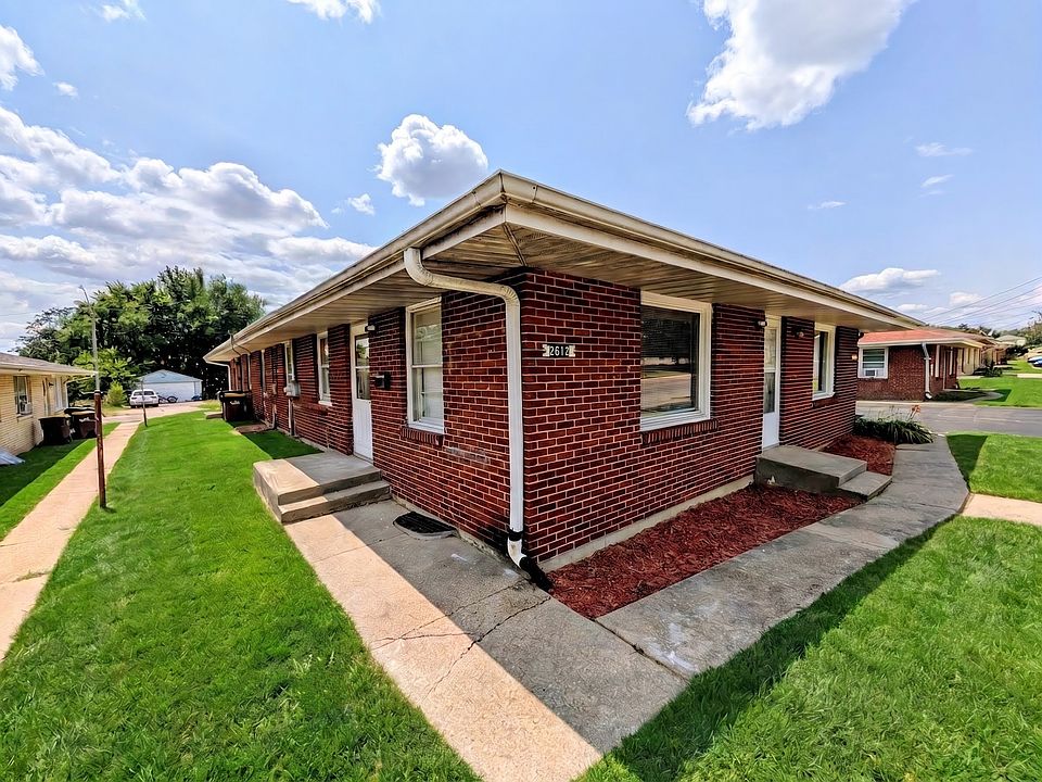 1st image of 2611 Canterbury Ln #2612