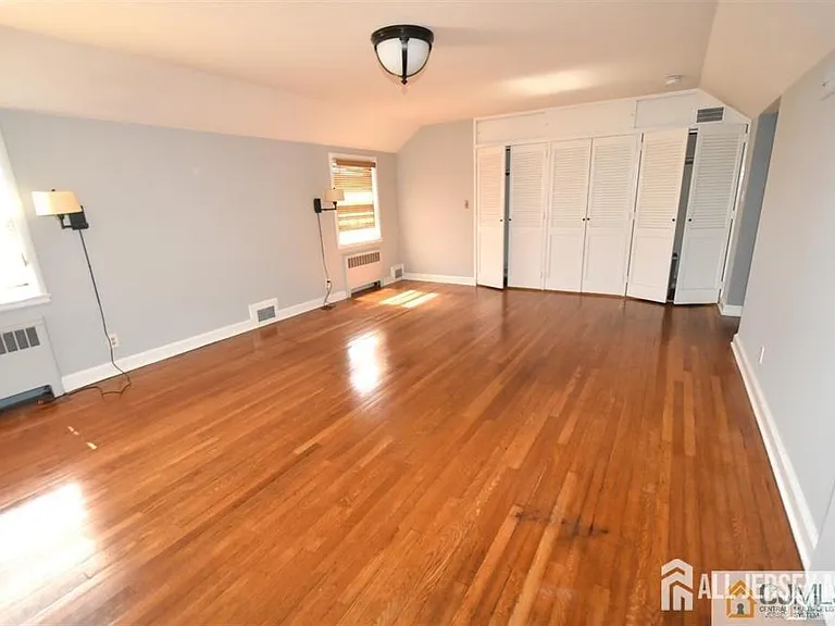 195 New York Ave — Photo 16