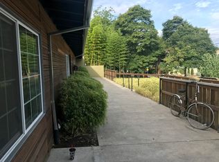 5226 NE Couch St, Portland, OR 97213