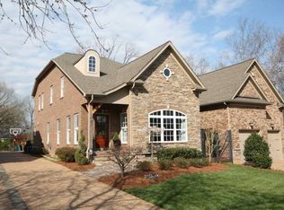 4305 Gray Oaks Dr #B, Nashville, TN 37204