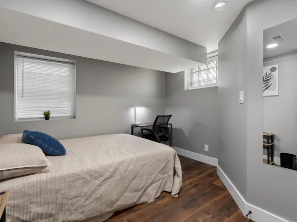 (undisclosed Address), Columbus, OH 43206