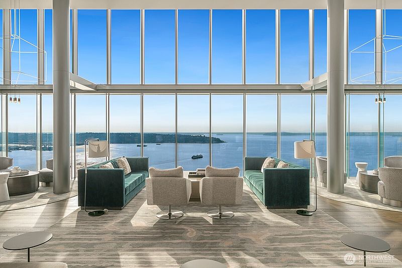 3rd image of 121 Stewart Street #1502