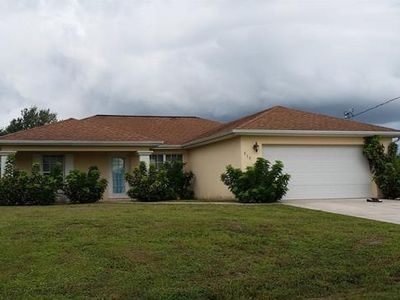715 Azure Ave, Lehigh Acres, FL, 33974