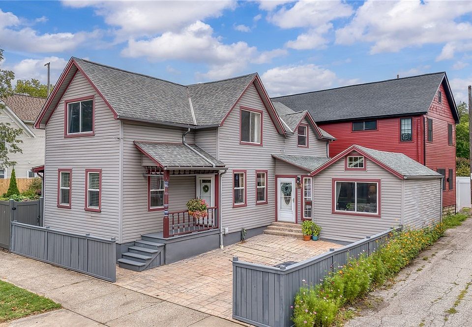 1st image of 3216 Chatham Ave