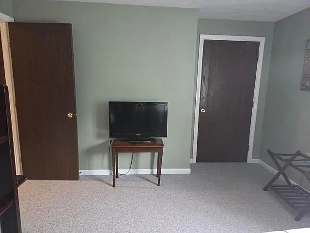 10 Madison Dr #87 — Photo 14