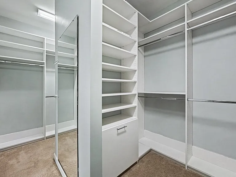 14131 Old Vermillion Dr — Photo 22