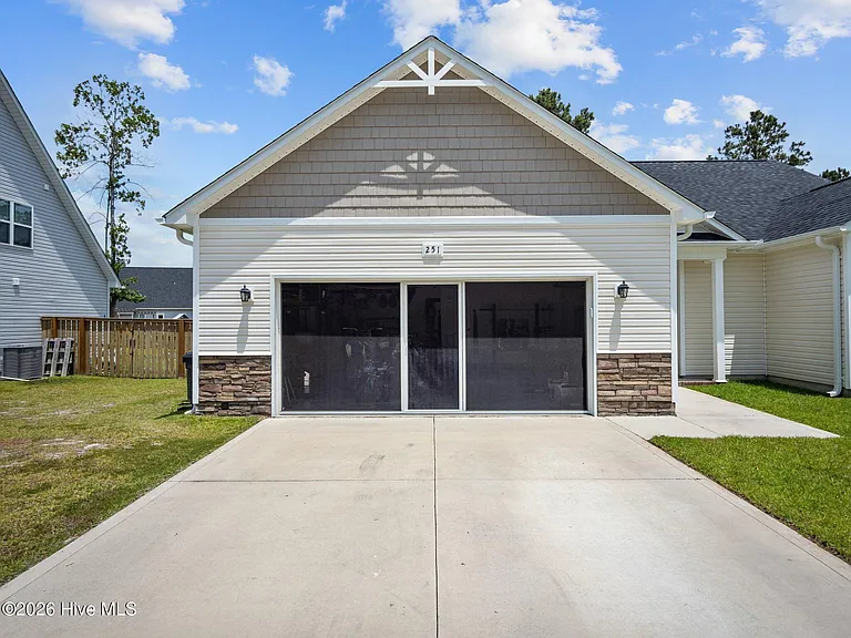 251 Breakwater Dr — Photo 12
