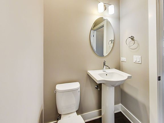5th image of 25 Clay Ave Unit E