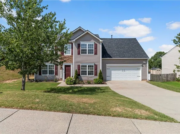 1644 Royal Ives Dr, Lawrenceville, GA 30045