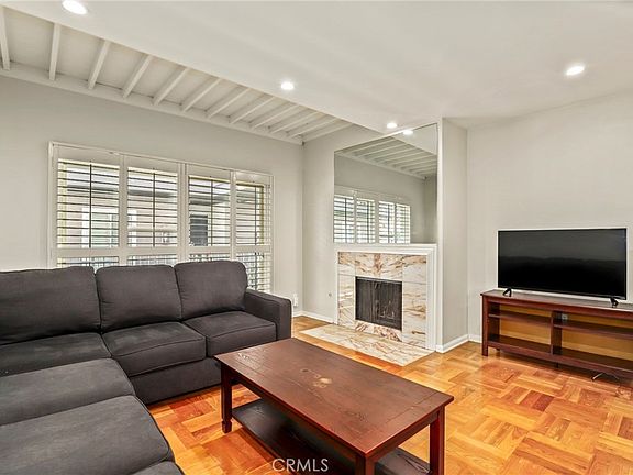 3rd image of 6525 La Mirada Ave APT 112