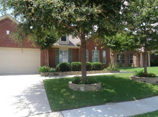 2912 Hollow Valley Dr, Fort Worth, TX 76244