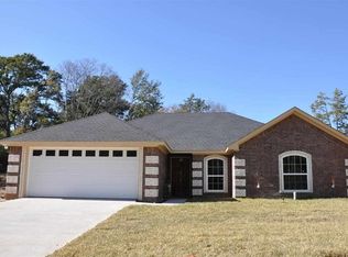 3207 Old Noonday Rd, Tyler, TX 75701