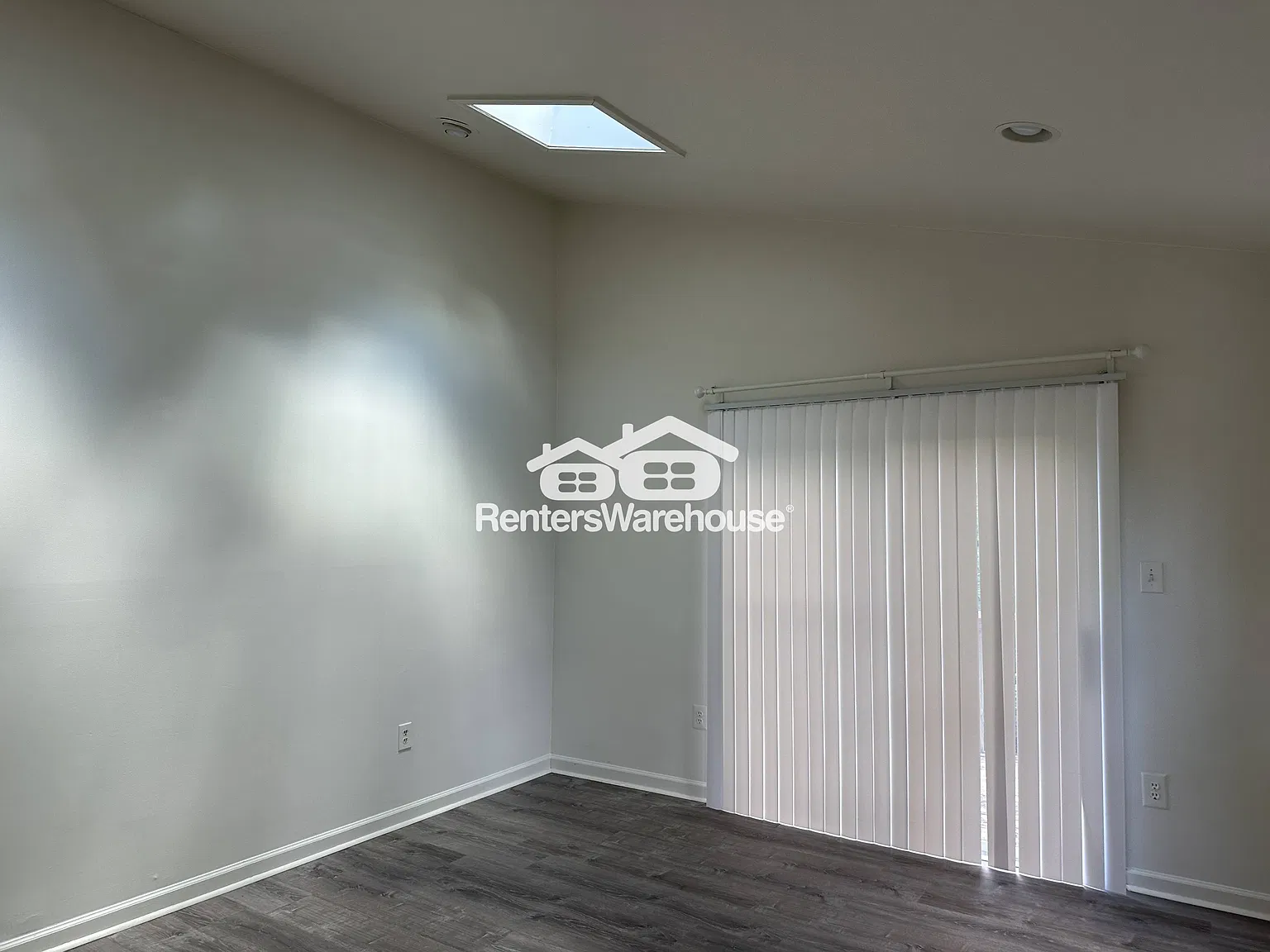 Hampden Top Fl 2br 1 Ba Apt. — Photo 4
