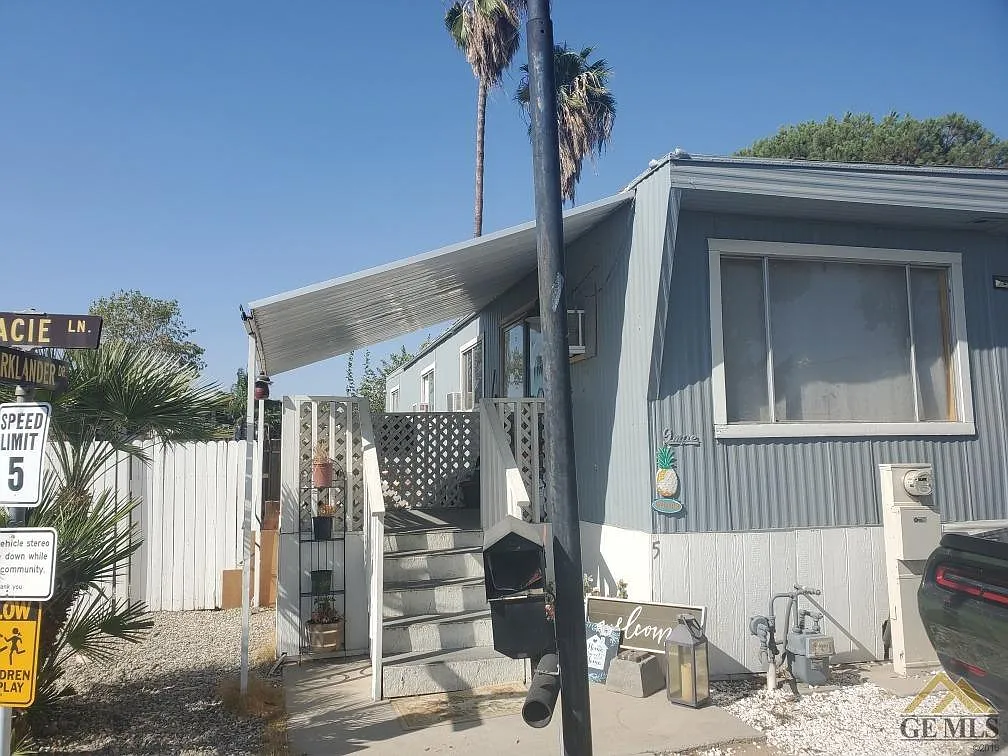 8300 Kern Canyon Rd Space 5 photo 1