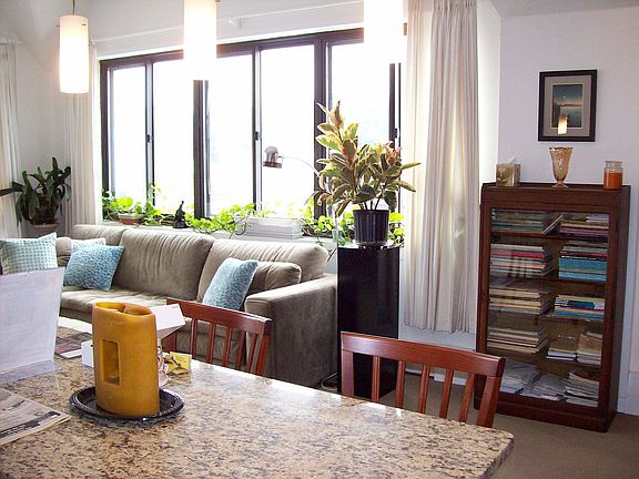 3rd image of 10 Bay Street Lndg APT 5I