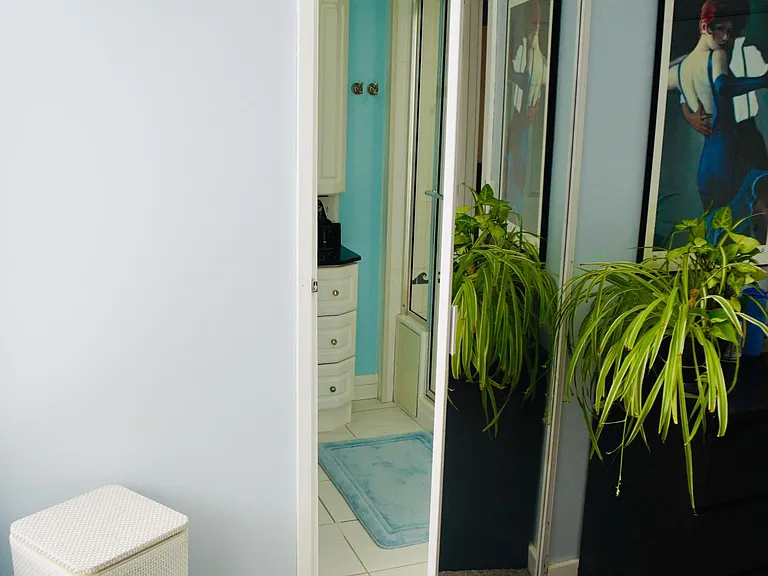 1303 Kingsridge Ct #D — Photo 22