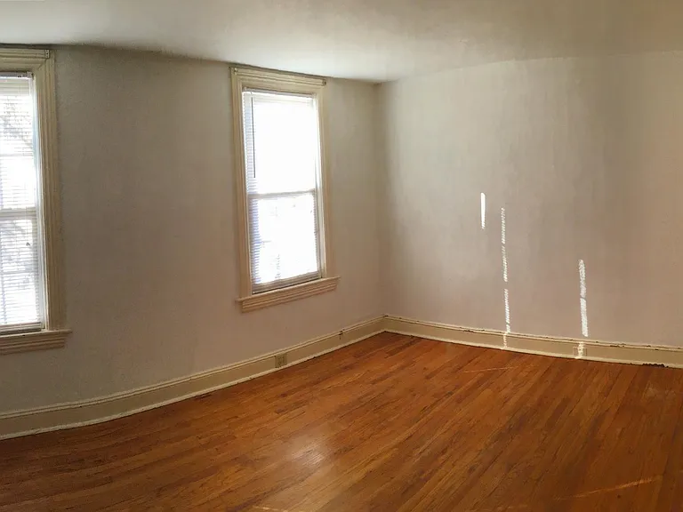 1054 S Broad St #2 — Photo 8