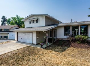 840 Liban Ct, Kelowna, BC V1Y 8B5