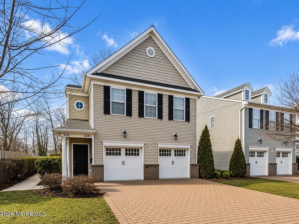 1st image of 222 Bridge Avenue #1