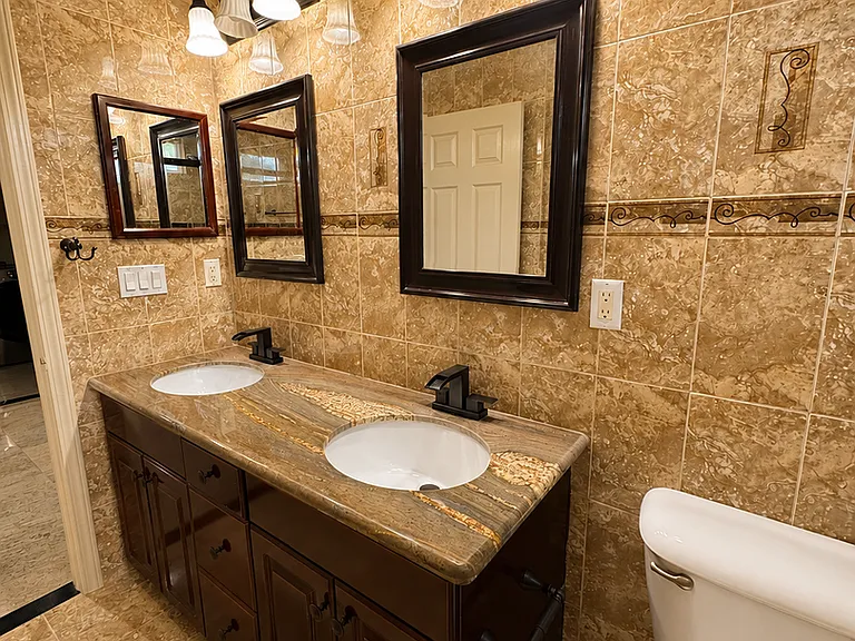 621 Marbella Ct — Photo 30