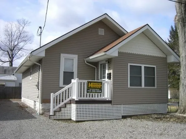 11 Brockway Ave, Greenville, PA 16125