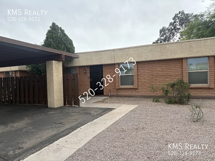 Building Photo - 610 S Pantano Rd #D