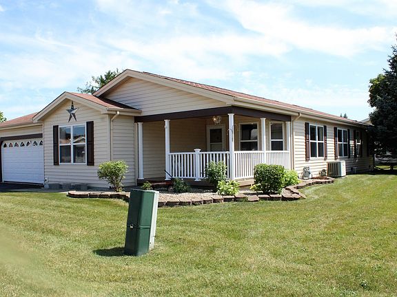 2nd image of 2527 Lippizan Ln